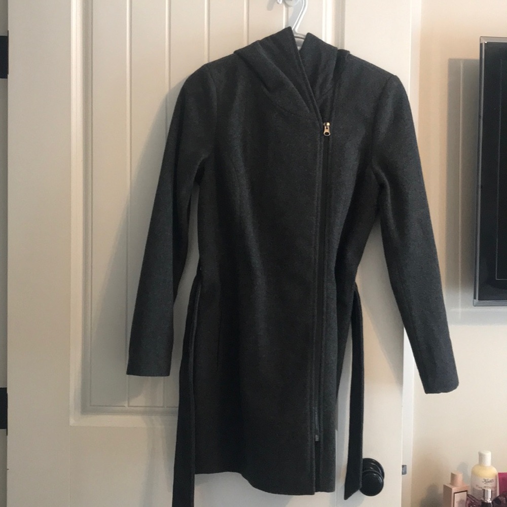 Vero Moda Tie Coat